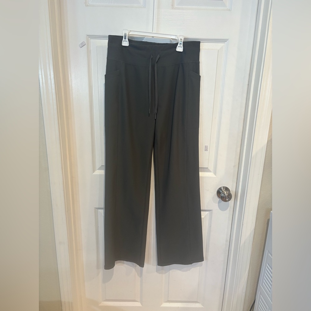 Black Wide-Leg Pants